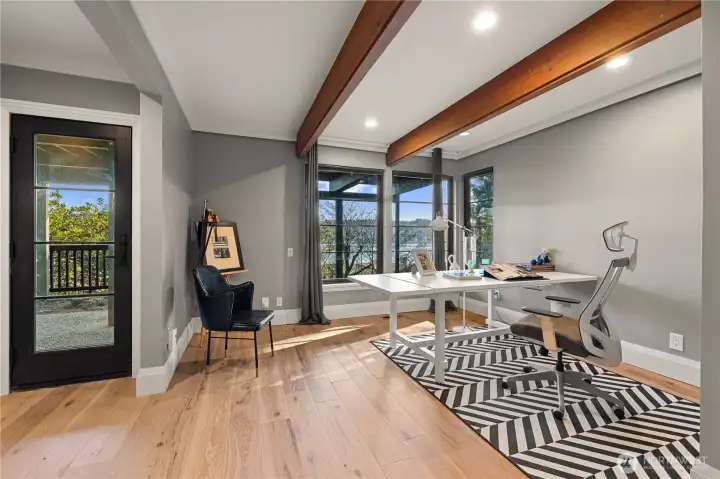 Lower level bonus space