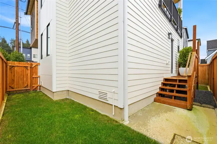 Backyard area with lowe level back entrance