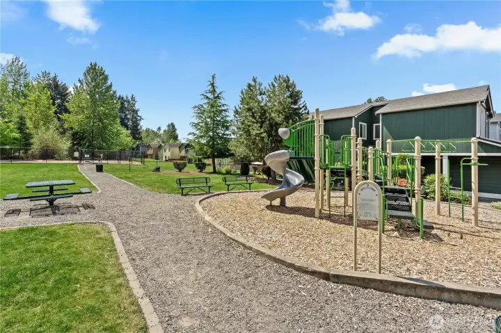 Community Park: Kiddie Park with Benches and Picnic Table.