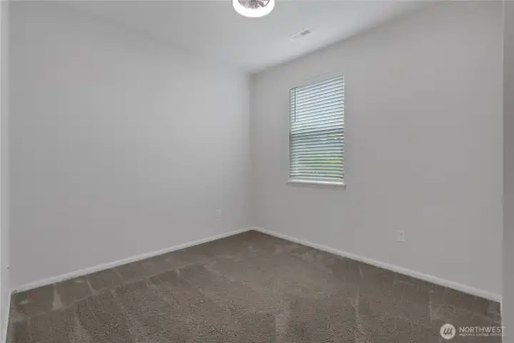 office/bedroom/den or flexspace