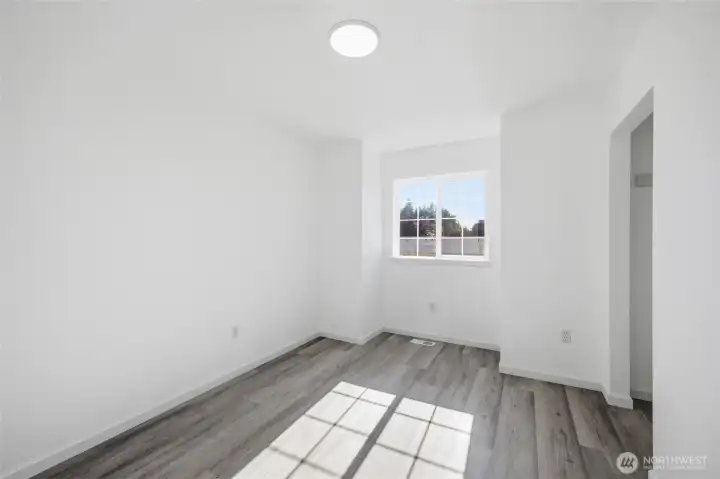 2nd Bedroom 2nd Bedroom