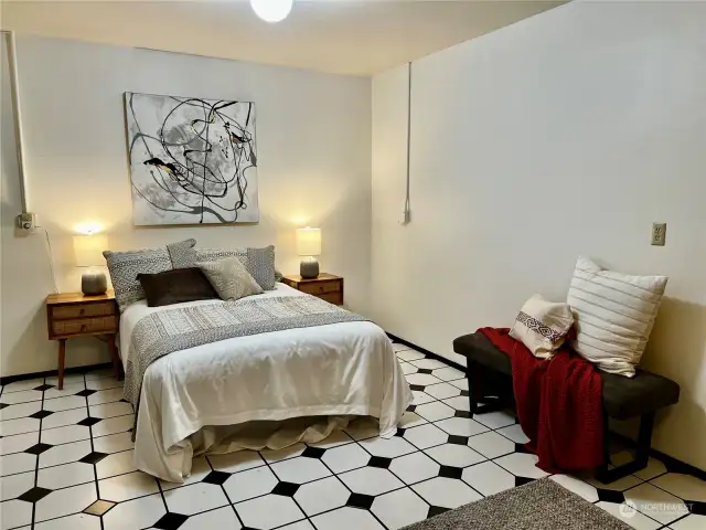 Hit the hay in this bedroom that hits all the right notes, from its classic tile floors to its convenient location. The ADU makes the perfect studio or mother-in-law suite, ripe with potential.