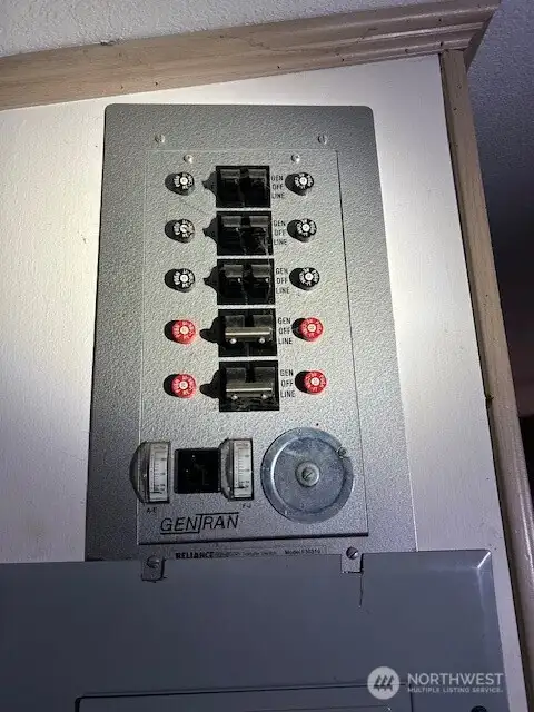 Generator hook up