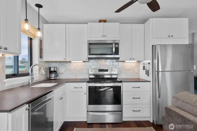 Efficient and beautiful kitchen.