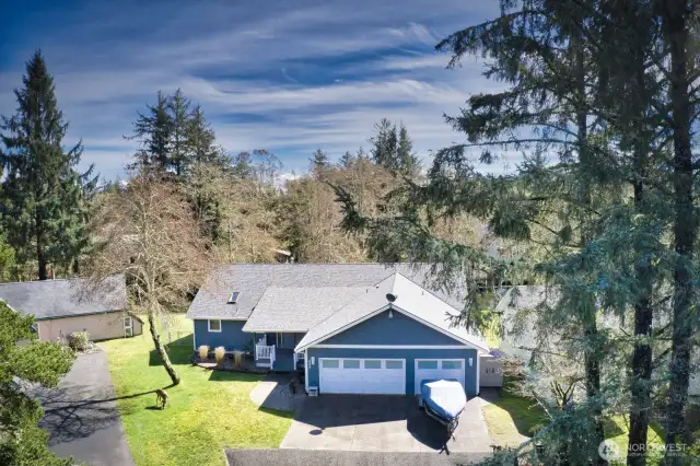 Secluded neighborhood on a cul-de-sac