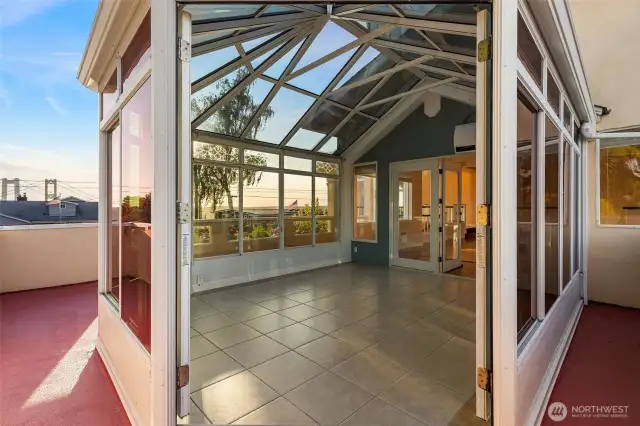 Sunroom & wrap around deck