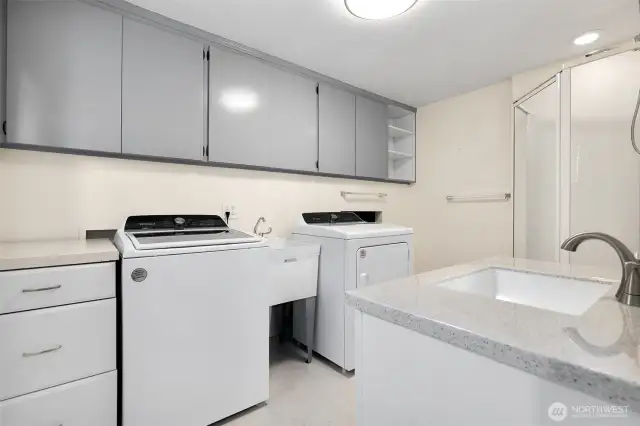 Main level laundry and bath