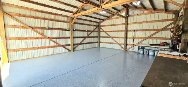 Inside of shot. 24' x 24'