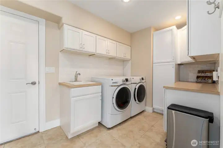 Laundry - Main Floor offGarage