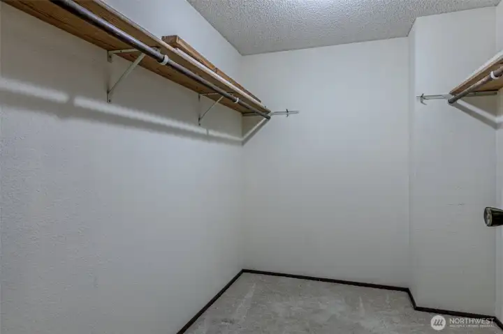 Primary walk in closet