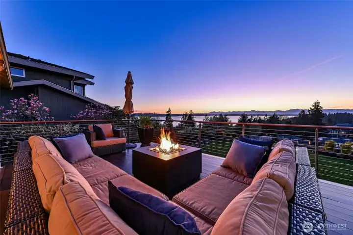 Enjoy the view all times of the day!