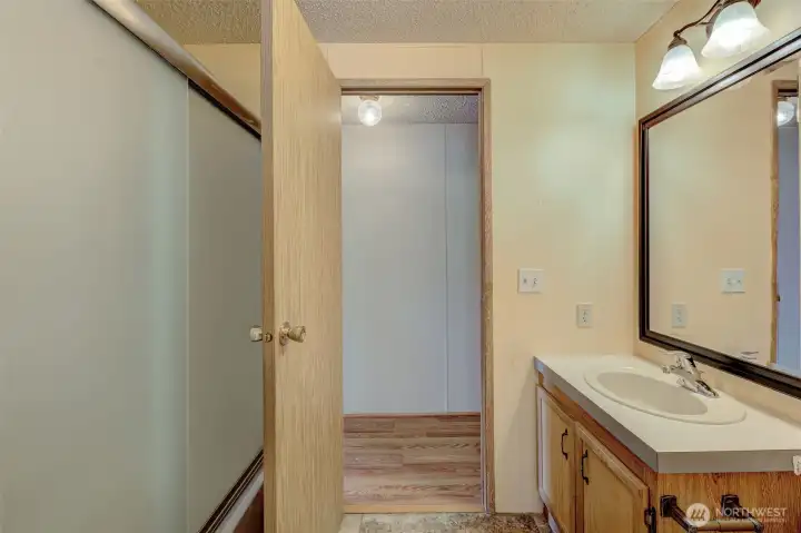 Main bathroom Main bathroom