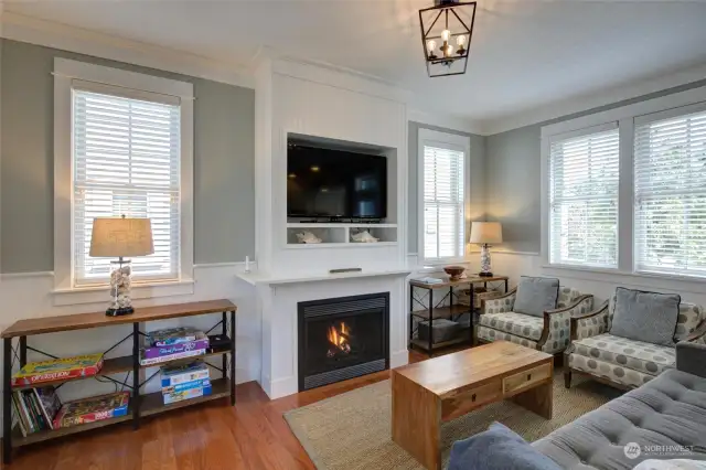 As you enter this cottage you're greeted by a cozy living room with propane fireplace and lots of natural light.