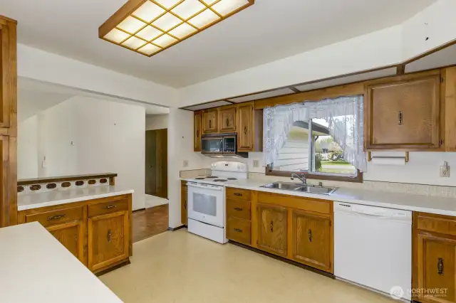 Plenty of counter space.