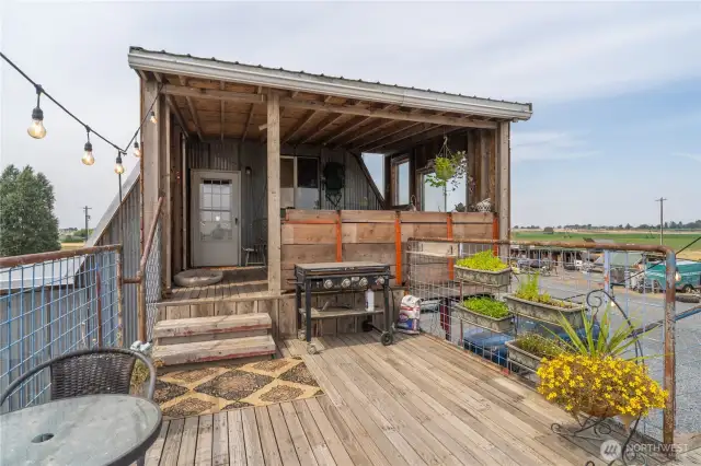 Outside area on loft