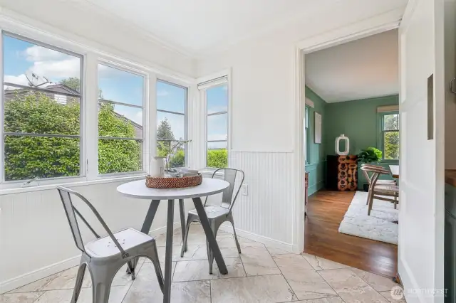Kitchen nook