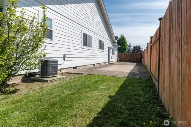 RV Parking next to garage