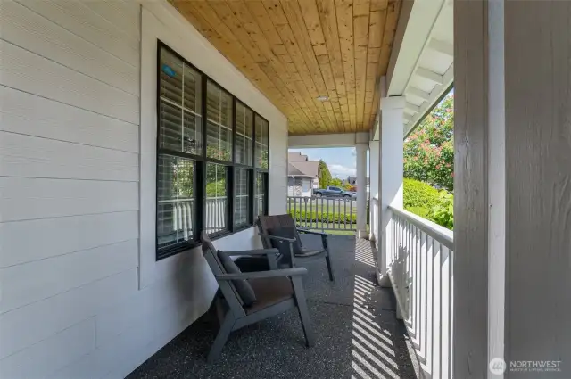 Covered Front deck