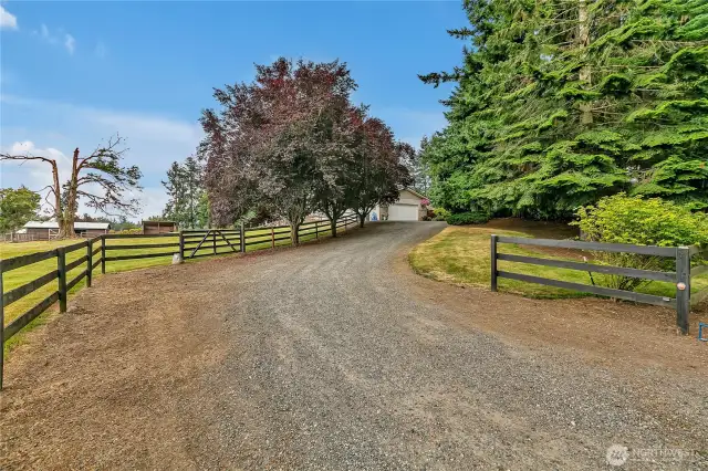Private drive to your dream property