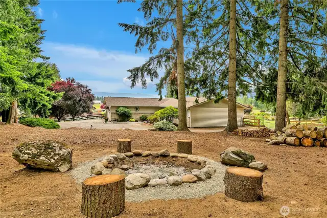 Fire pit