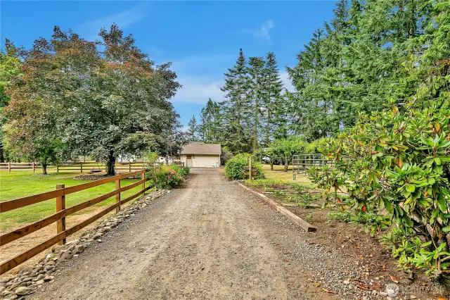 Driveway to the 30x40 shop