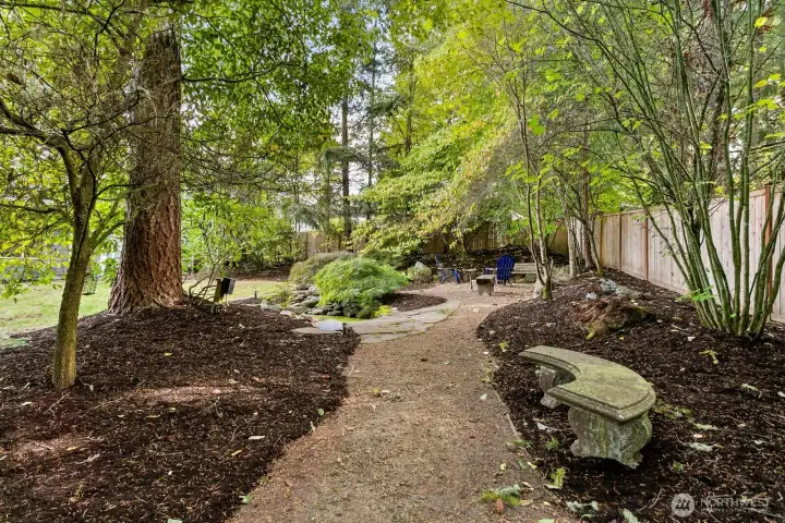 Your own secret backyard hideaway