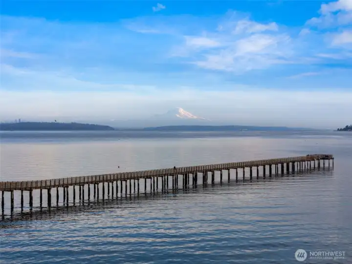 Beautiful Views from Indianola Pier and Beach!