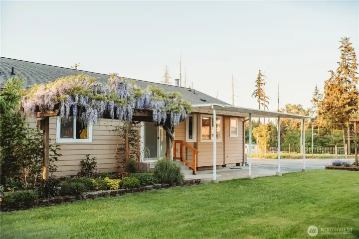 Outdoors, an extruded aluminum patio cover blocks approximately 70% of UVA and UVB rays, creating a more comfortable outdoor living space.