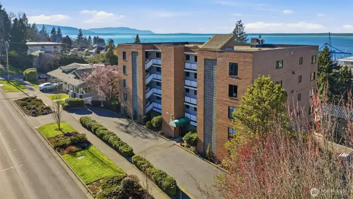 Street view of N. Garden St.