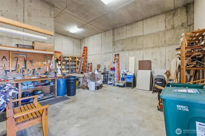 Community Wood Workshop