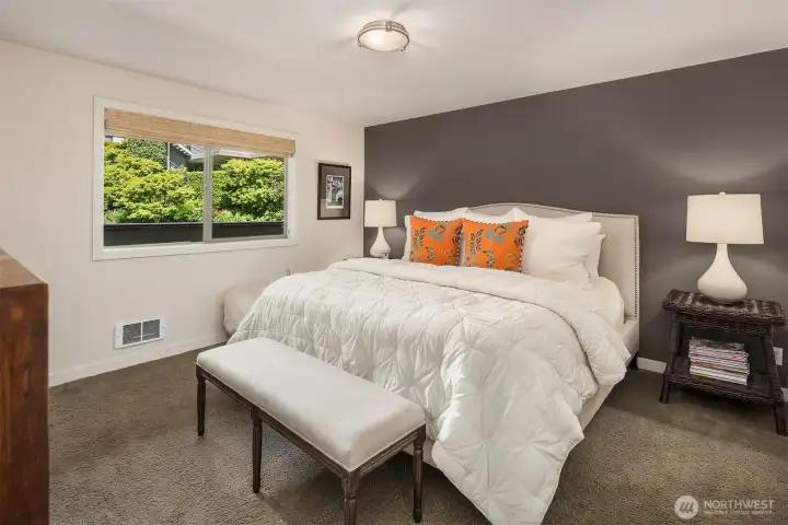 Primary bedroom with ensuite bathroom. Primary bedroom with ensuite bathroom.