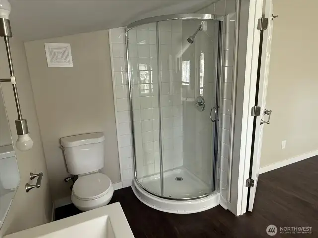 3/4 Bath