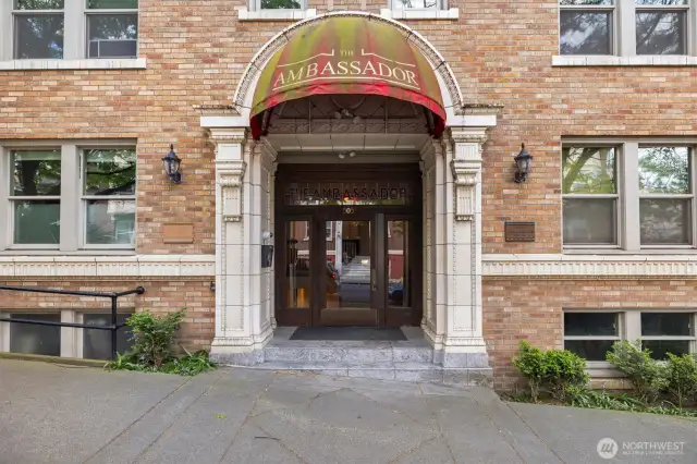 Charming entrance to the building