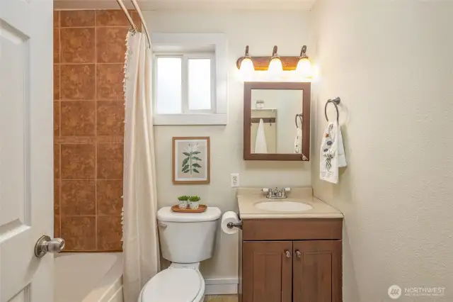 Full bath on main, just across hall from back bdrm