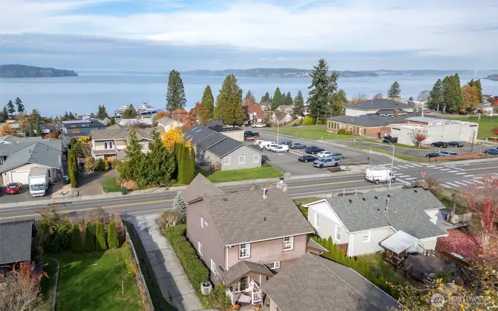 Walking distance to downtown Steilacoom and the Puget Sound