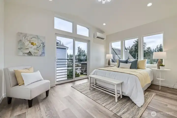 Upper level second bedroom