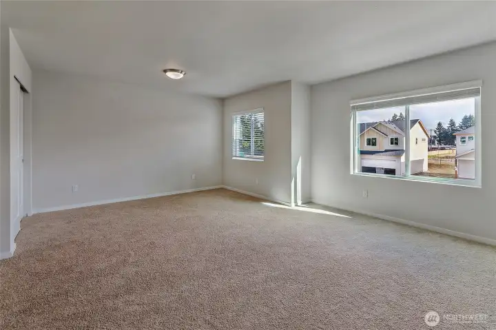 Photos are from a previously built Magnolia plan in the community. They may show a color or upgrade that is no longer available. They do demonstrate the quality materials and attention to detail that you will find in a Rush home.