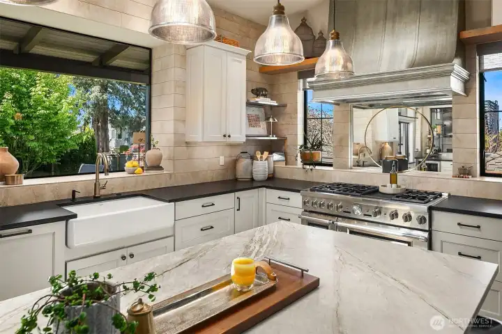 Light filled kitchen with top of the line appliances!