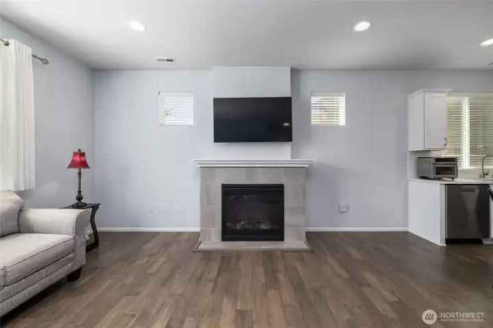 Center gas fireplace with tile surround