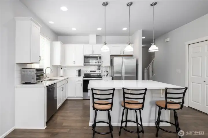 Great kitchen with bar seating