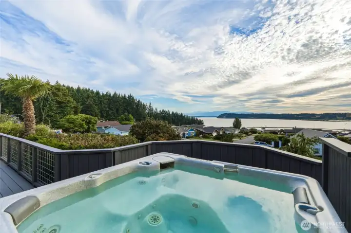 Hot tub with west facing view of Puget Sound and Olympic Mountains