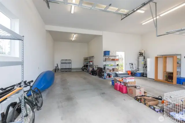 3 car garage