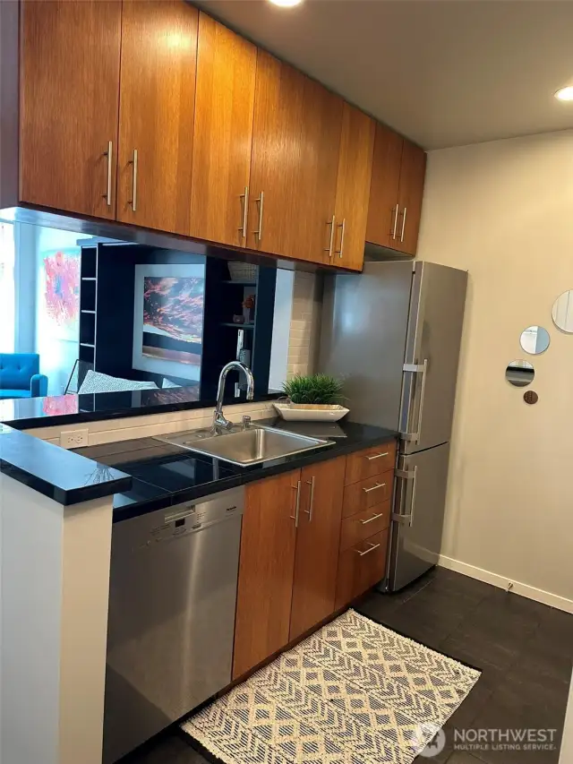 Gourmet kitchen