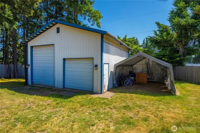 The Garage has a 2nd level room and shop