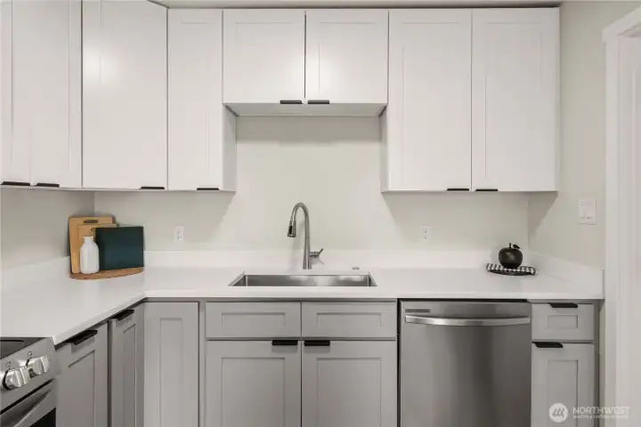 Brand new spanking kitchen with stainless steel appliances