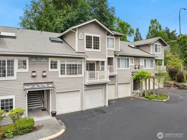 BEST DEAL Townhome  in beautiful English Cove with award winning schools!