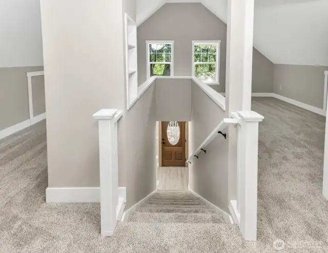 Upstairs office/bonus space