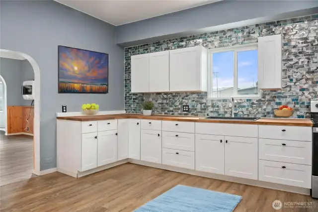 Remodeled Spacious Kitchen