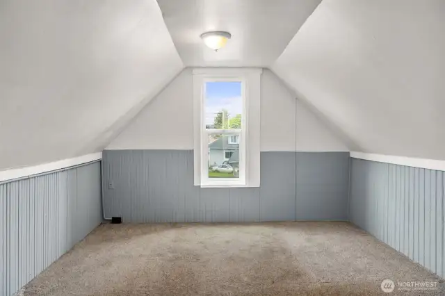 4th Bedroom Upstairs