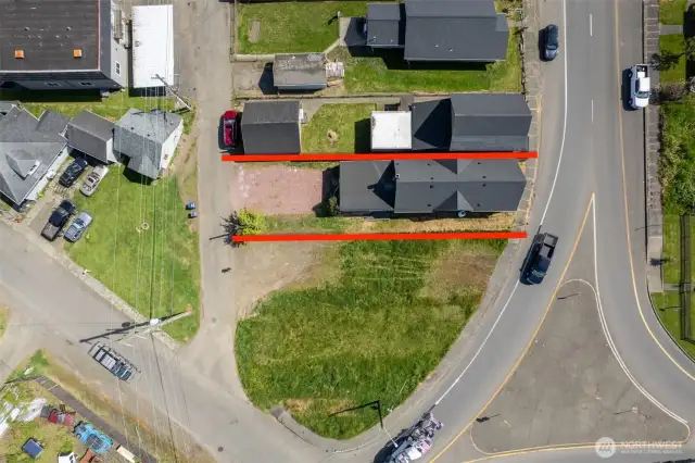 Boundaries w/ LOTS of Parking!
